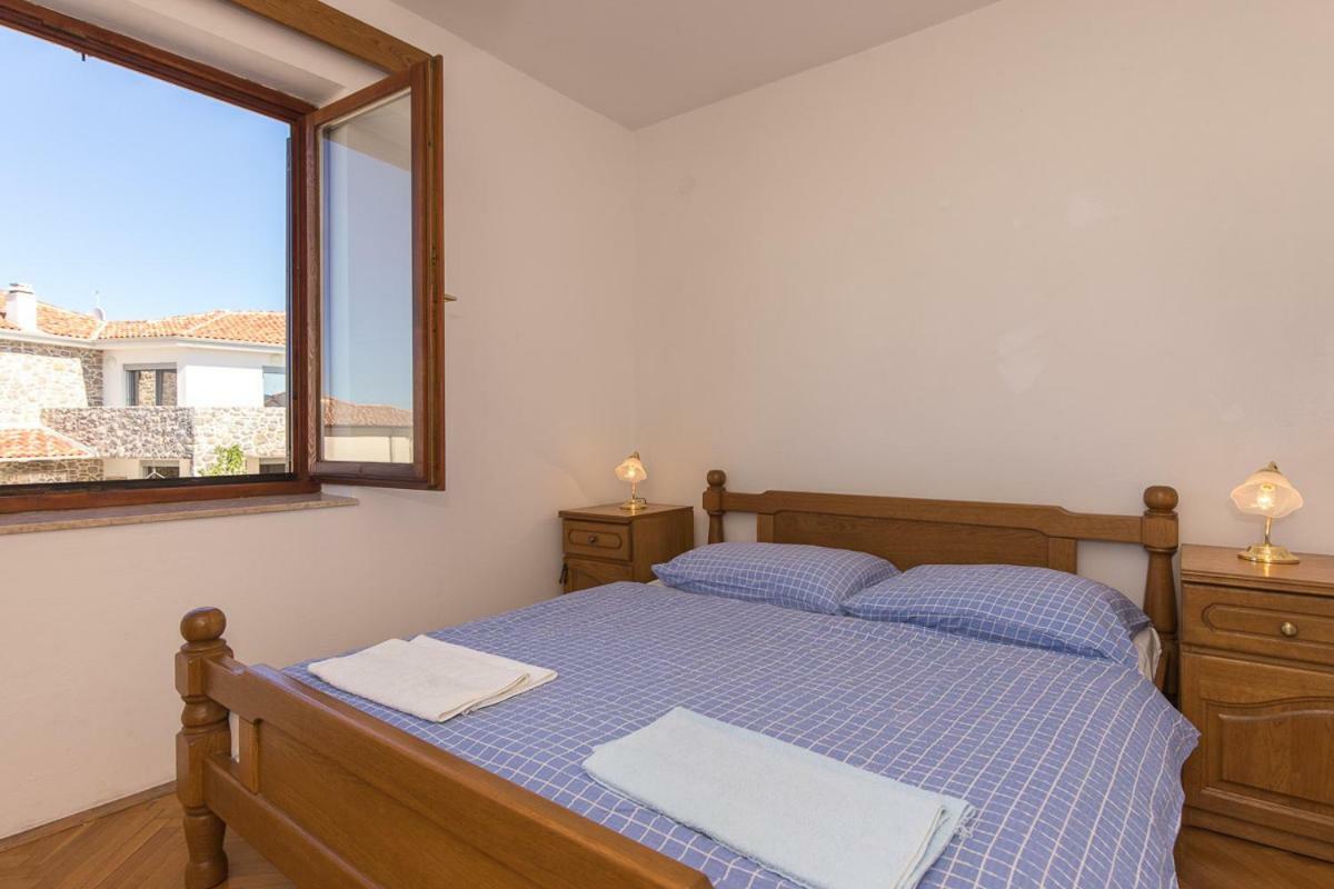 Rooms Miramare Крк Экстерьер фото